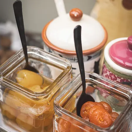 Отель Arethousa 3*