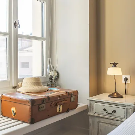 Arethousa Отель 3*