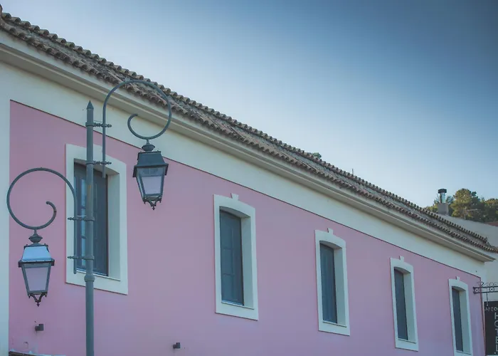 מלון Arethousa קאטאקולון