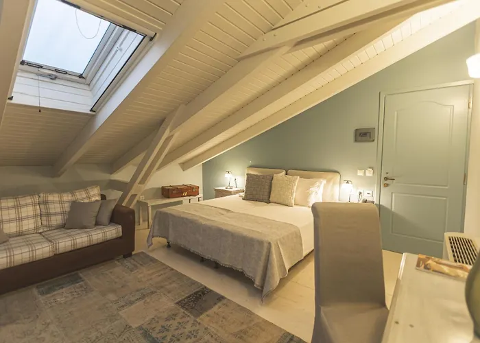 Arethousa 3* カタコロン