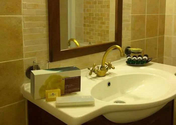 Arethousa 3* קאטאקולון