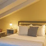 Hotel Arethousa