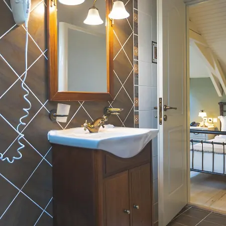 Hotel Arethousa 3*