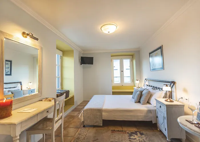 Arethousa فندق 3*